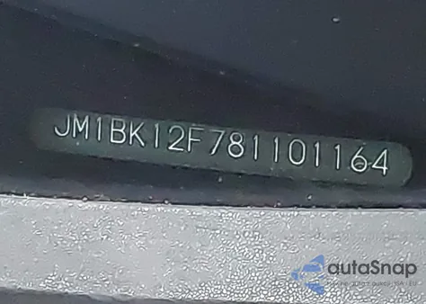 2008 Mazda Mazda3 I Sport z USA, uszkodzony, nr VIN JM1BK12F781101164